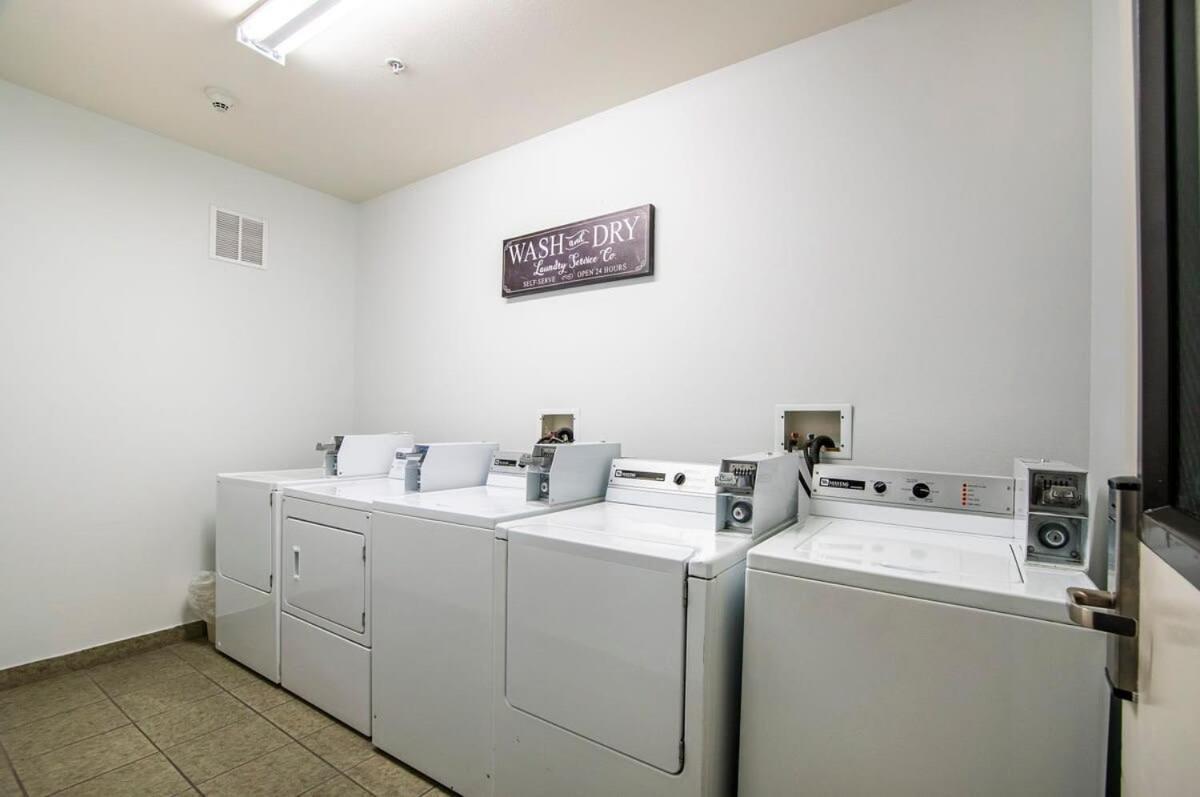 Sierra Vista Studio Apartment With Full Kitchen And King Bed Luaran gambar