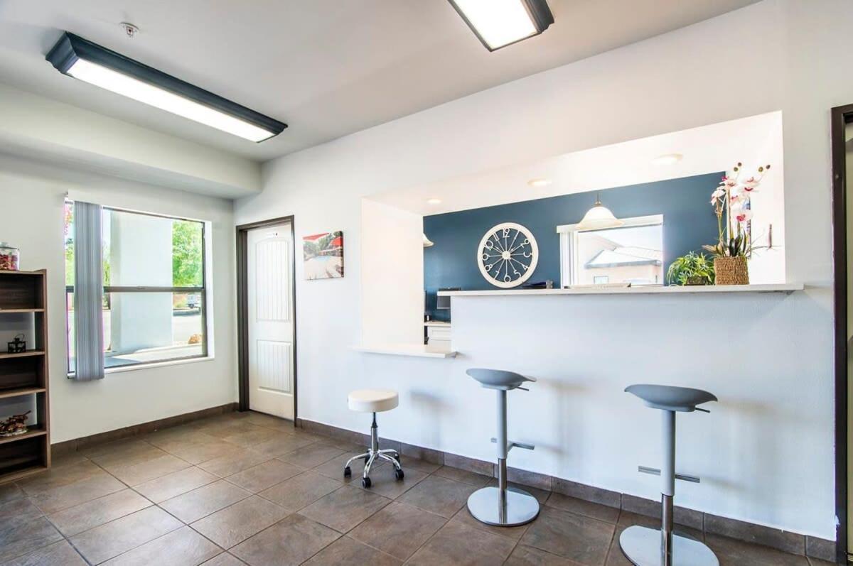 Sierra Vista Studio Apartment With Full Kitchen And King Bed Luaran gambar